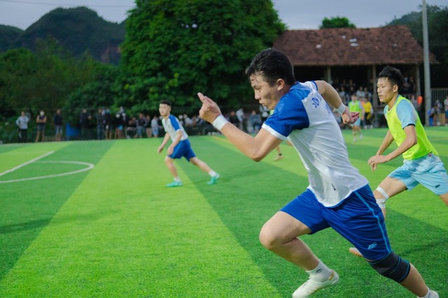 巴黎在争夺 巴黎在争夺